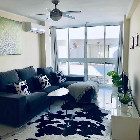Beautiful Modern Apartment 100M From The Sea Fuengirola Esterno foto