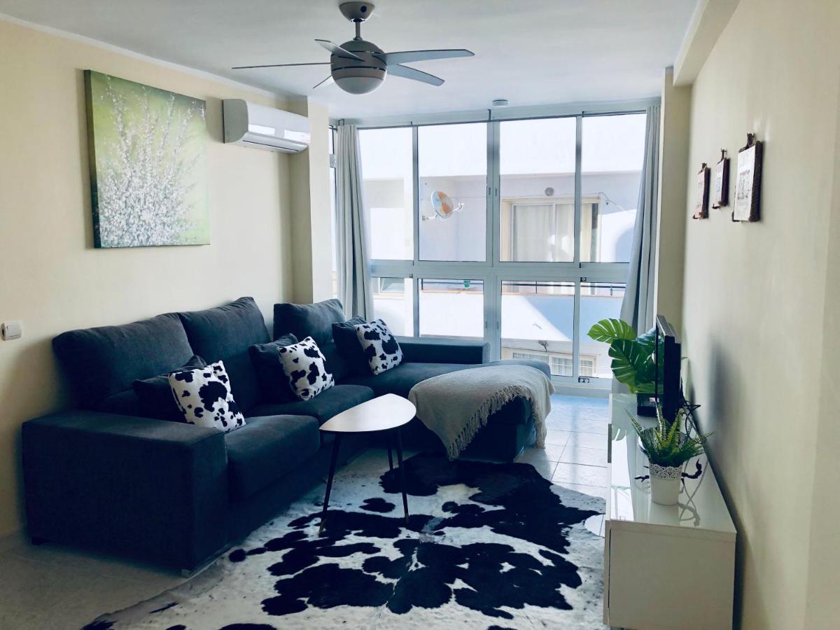 Beautiful Modern Apartment 100M From The Sea Fuengirola Esterno foto